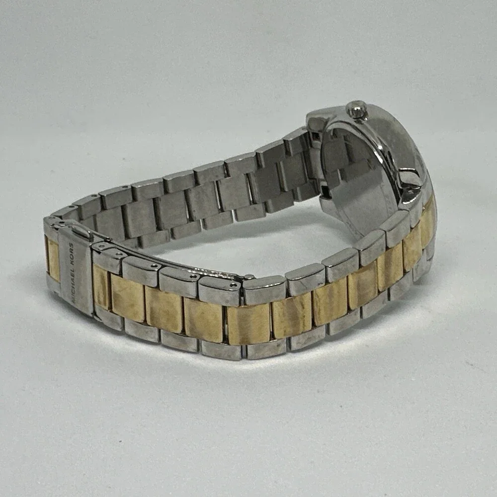 Michael Kors Ryland MK6195 Women's Two-Tone Stainless Steel Analog Watch HME623